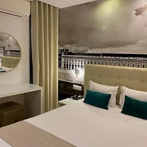 & By Apartahotel Lisboa