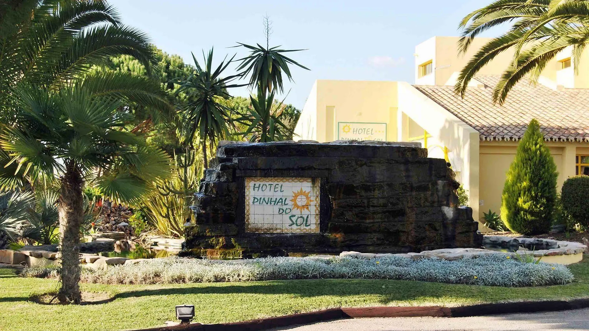 ***  Hotel Pinhal Do Sol Картейра Португалия